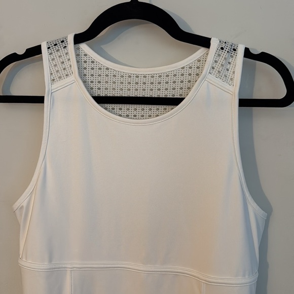 Tuckernuck white tennis dress size medium EUC - Picture 2 of 6
